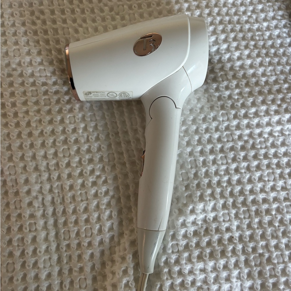 T3 White Compact Hair Dryer